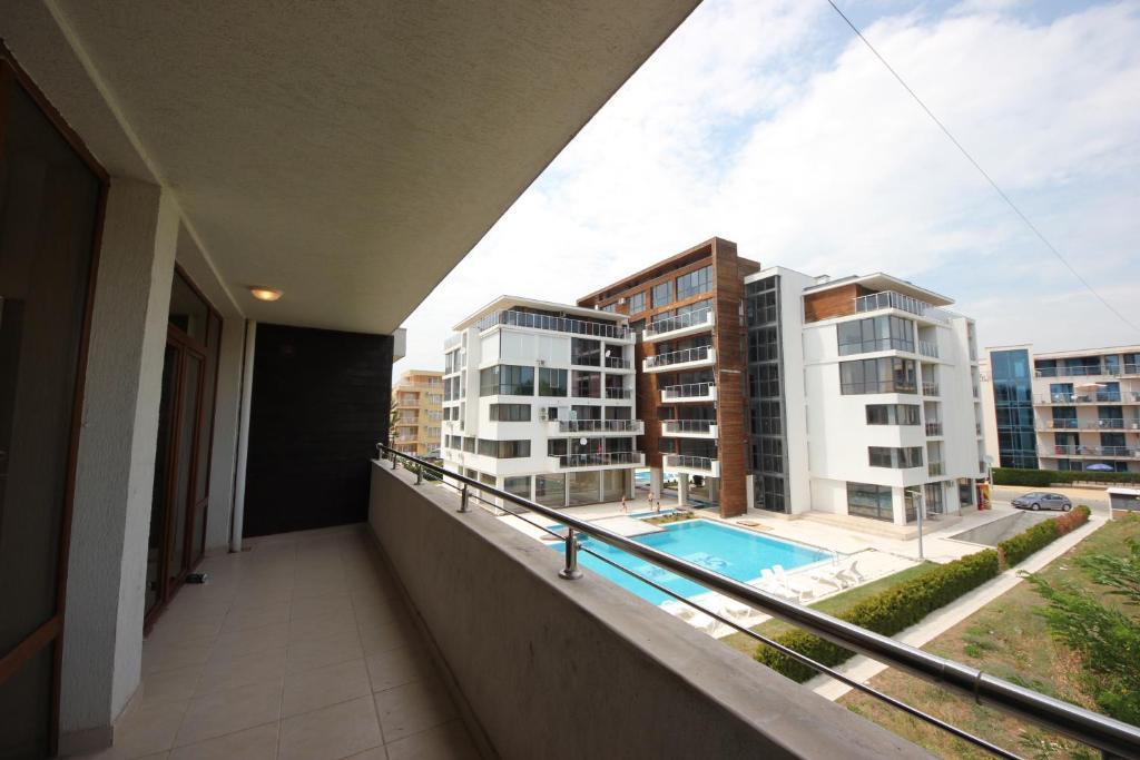 Eden - Menada Apartments Sunny Beach Oda fotoğraf