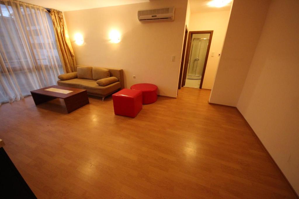 Eden - Menada Apartments Sunny Beach Oda fotoğraf